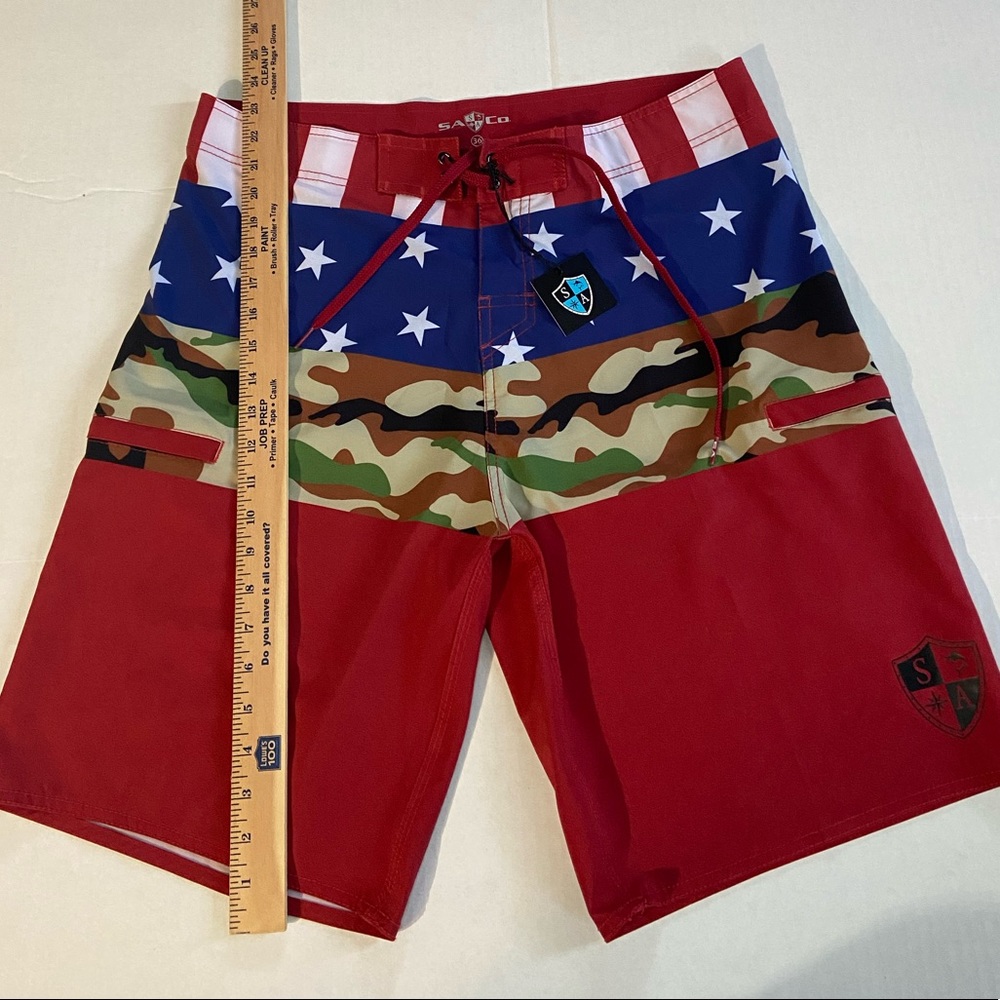 Soul of Adveture Board shorts Mens 36  American Flag, Camo Graphics New With Tag